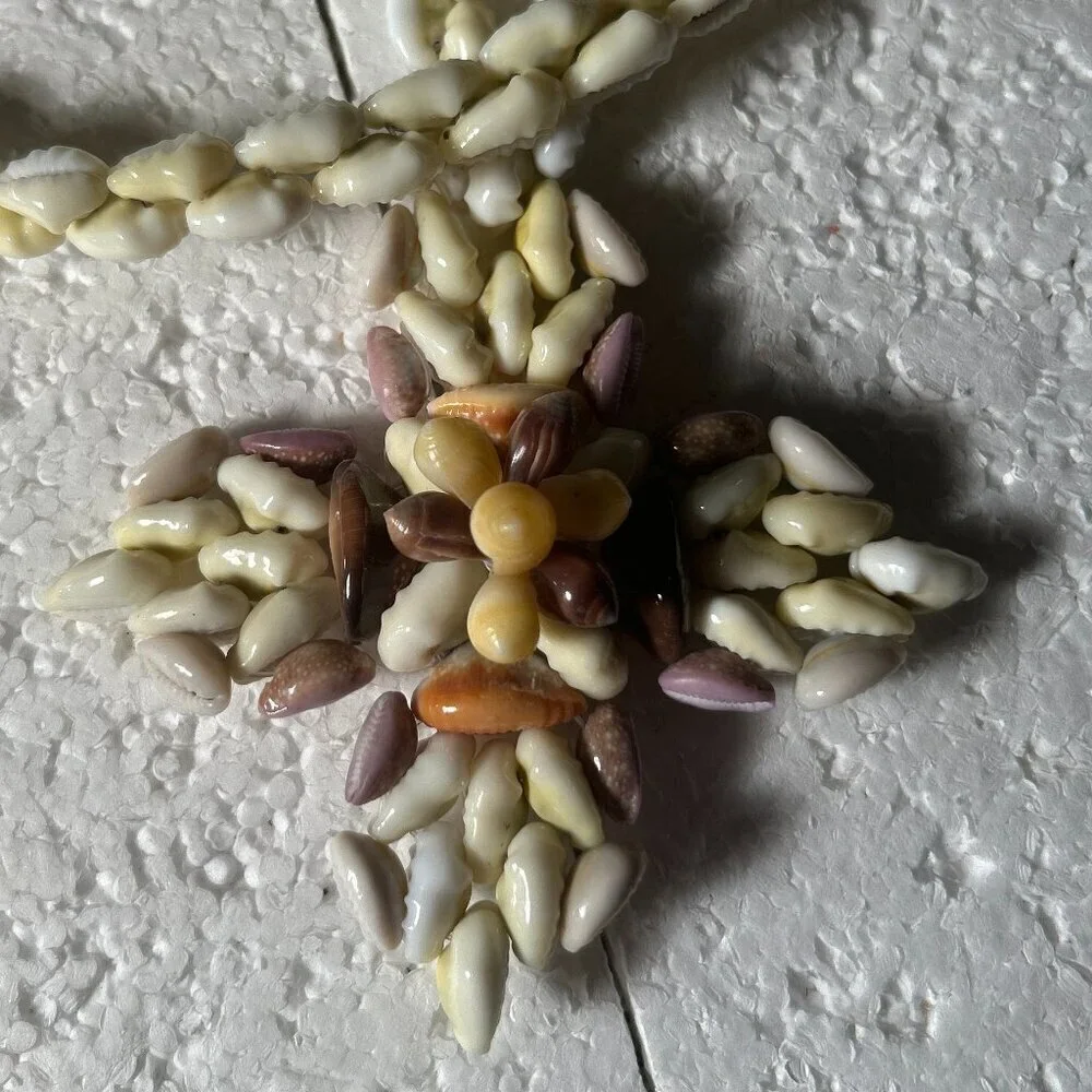 Artsy Seashell Pendant 31